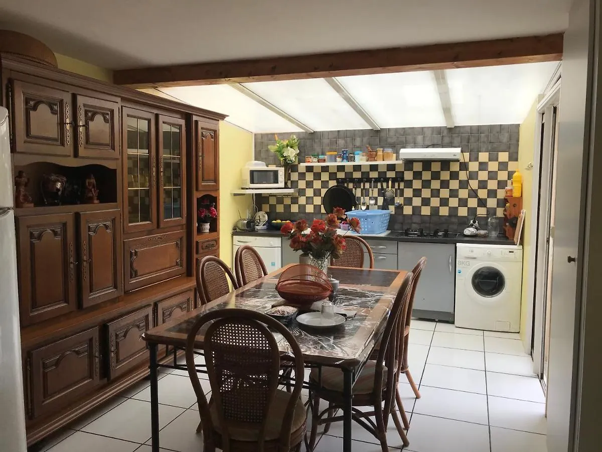 לינה וארוחת בוקר לורדה Chambre D'Hotes Chez Christiane