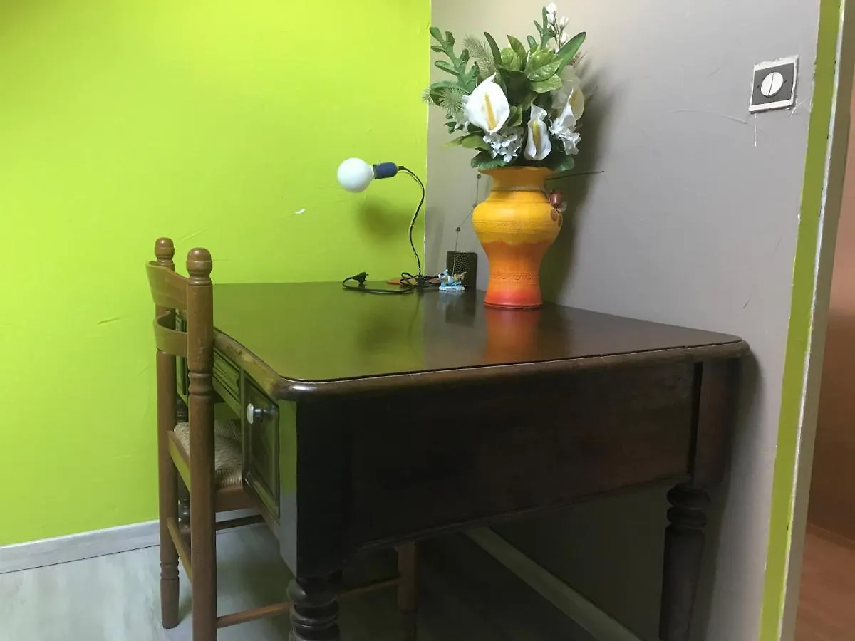 לורדה Chambre D'Hotes Chez Christiane לינה וארוחת בוקר